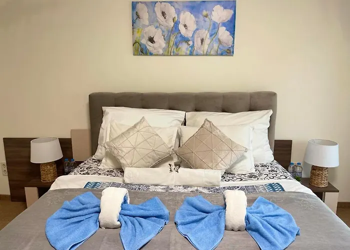 Sea Garden Beach Studio