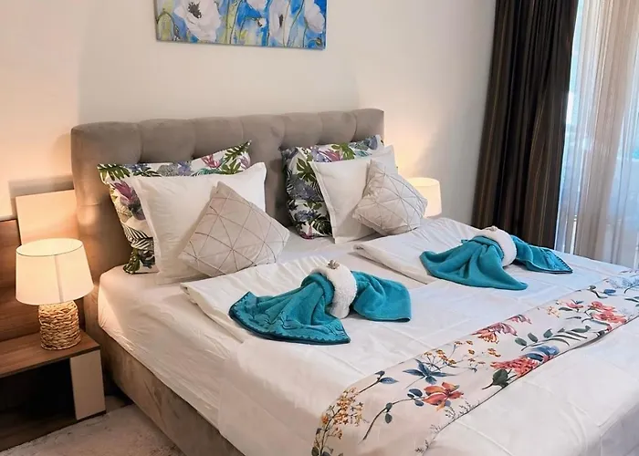 Sea Garden Beach Studio